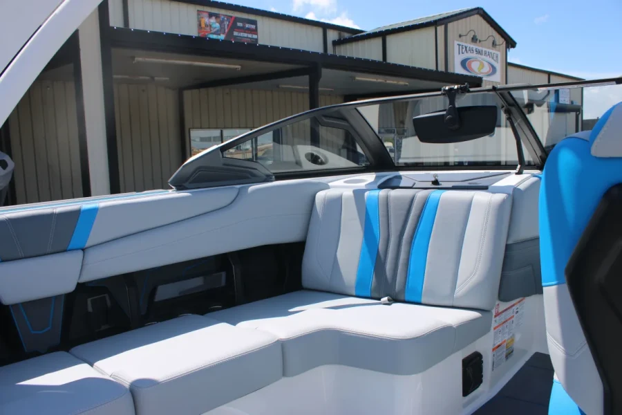 2026-malibu-wakesetter-22-lsv-138496-image11.webp