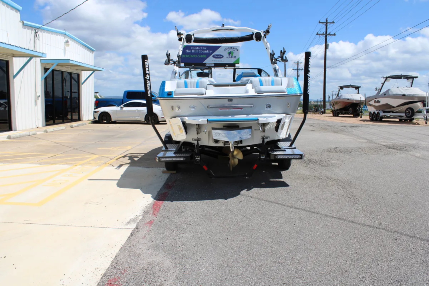 2026 Malibu 22 LSV