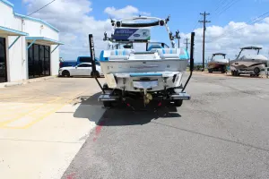 2026-malibu-wakesetter-22-lsv-138505-image7.webp
