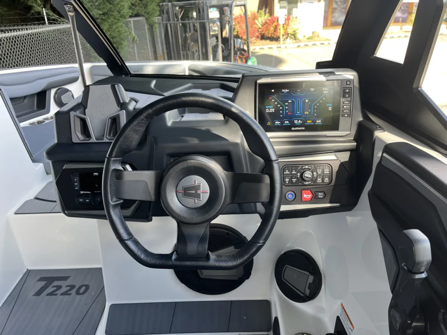 2026 AXIS T220