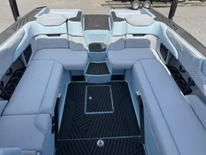 2026-mastercraft-x-star-138527-image2.webp
