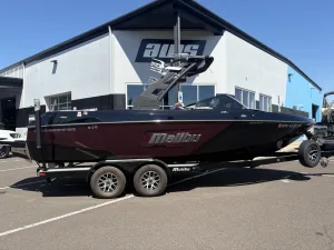 2020-malibu-wakesetter-23-lsv-138545-image0.webp
