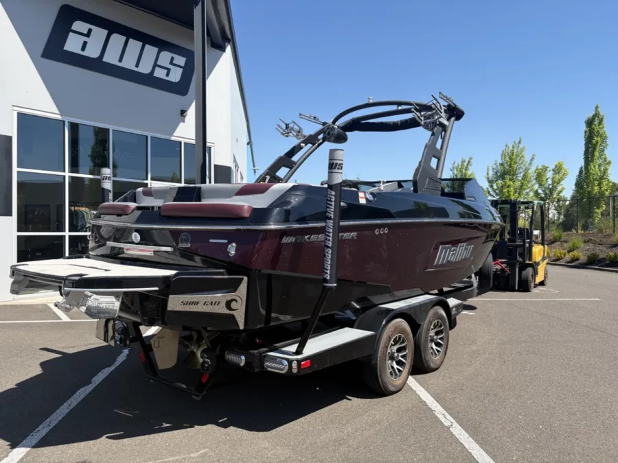2020-malibu-wakesetter-23-lsv-138545-image1.webp