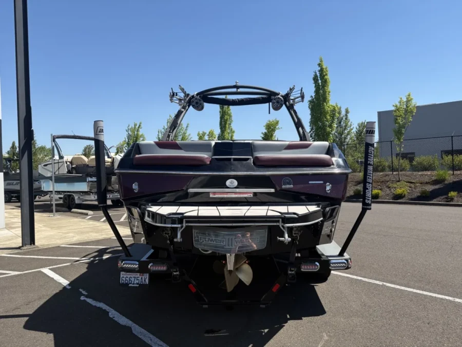2020-malibu-wakesetter-23-lsv-138545-image2.webp
