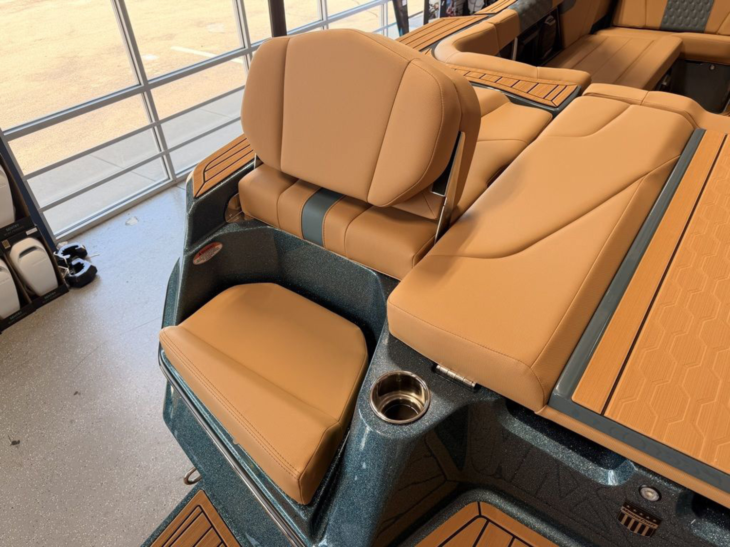 2026 Mastercraft XT22T