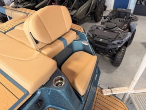 2026-mastercraft-xt22t-138560-image11