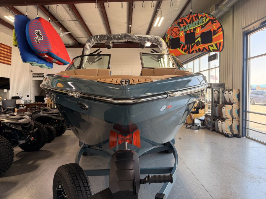 2026-mastercraft-xt22t-138560-image7
