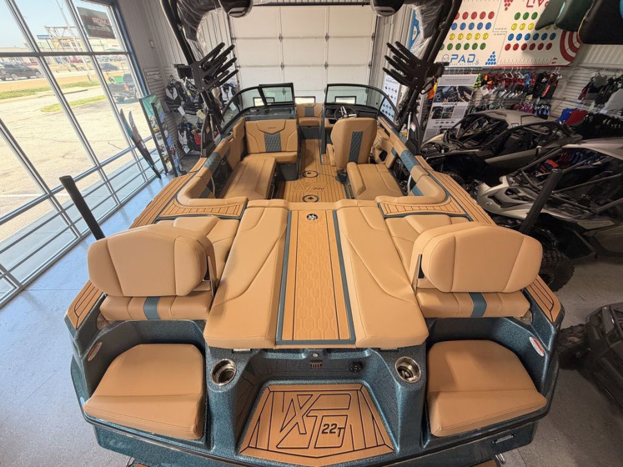 2026-mastercraft-xt22t-138560-image9