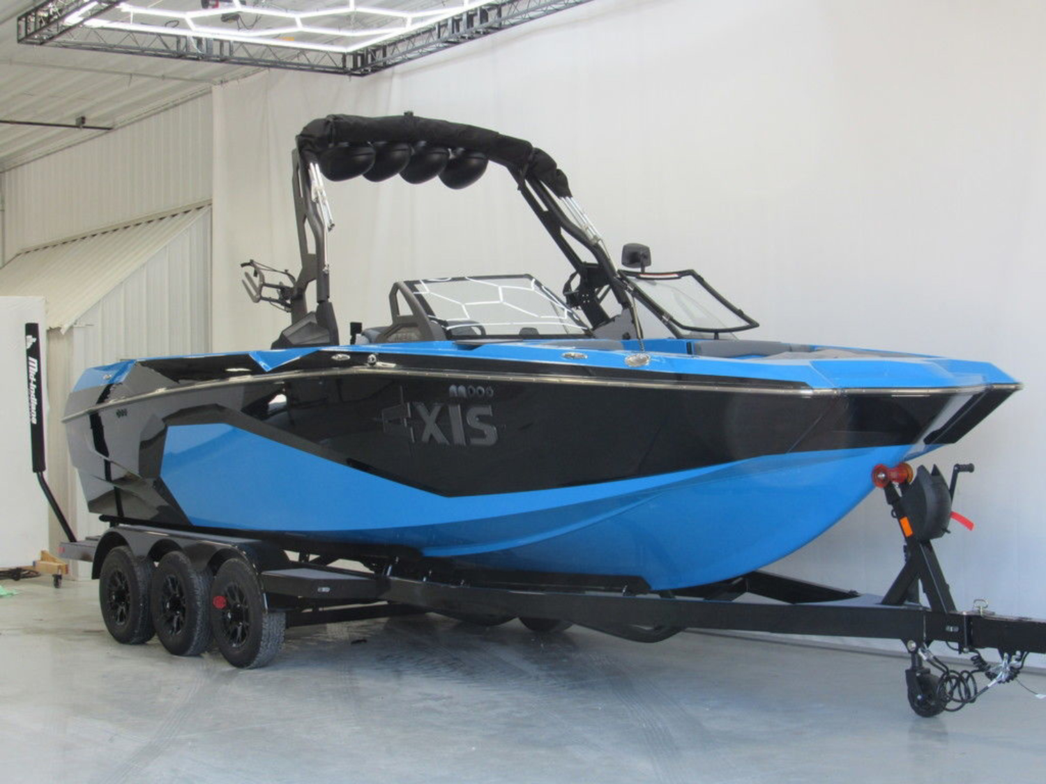 2026 Axis Wake Research A245