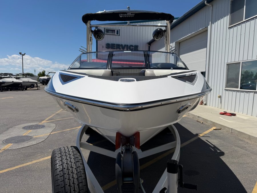 2013-malibu-wakesetter-23-lsv-138566-image10