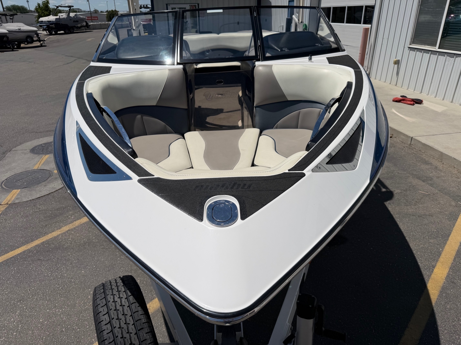 2013 Malibu 23 LSV