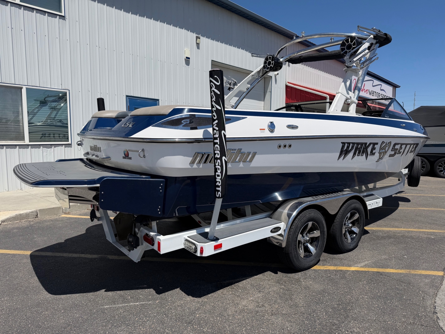 2013 Malibu 23 LSV