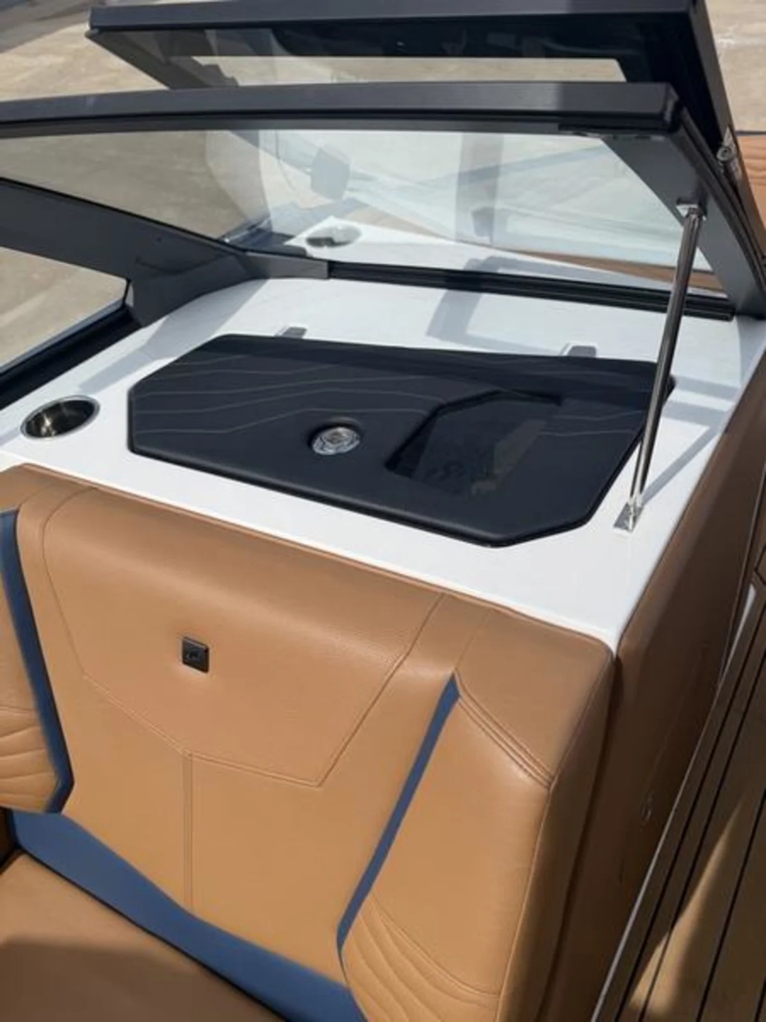 2025 NAUTIQUE G23 W TRL (4940)