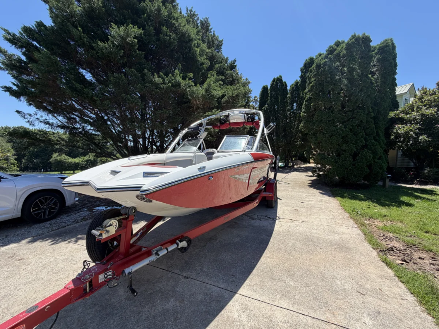 2008 Tige RZ4 24 Foot Wake Surf Boat - Wet Sounds JL Audio Ballast