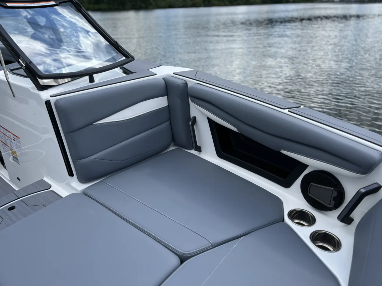 2026 Axis A225