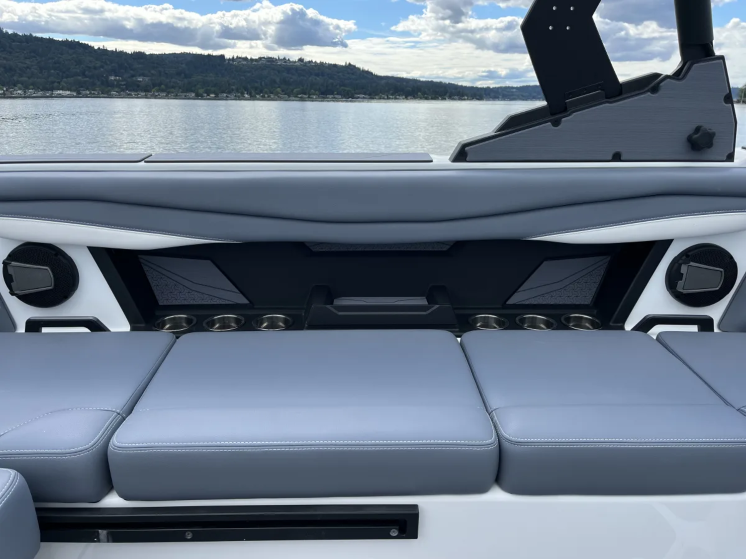 2026 Axis A225