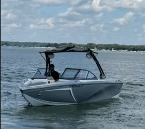 2019-tige-r23-138612-image0.webp