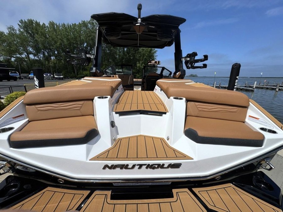 2026-nautique-g23-138625-image10