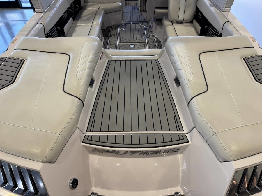 2015-nautique-g23-138627-image10