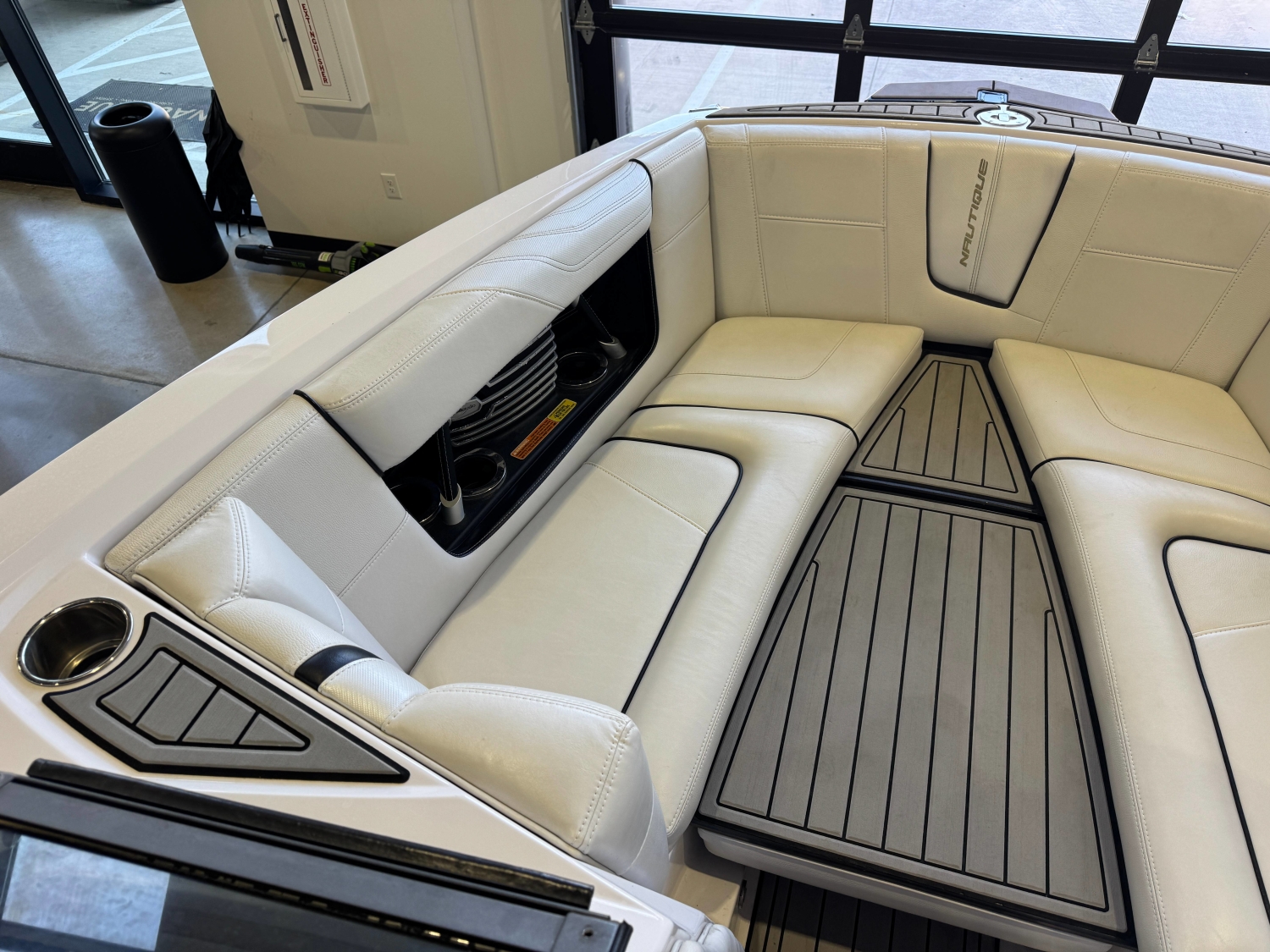 2015 Nautique Super Air Nautique G23