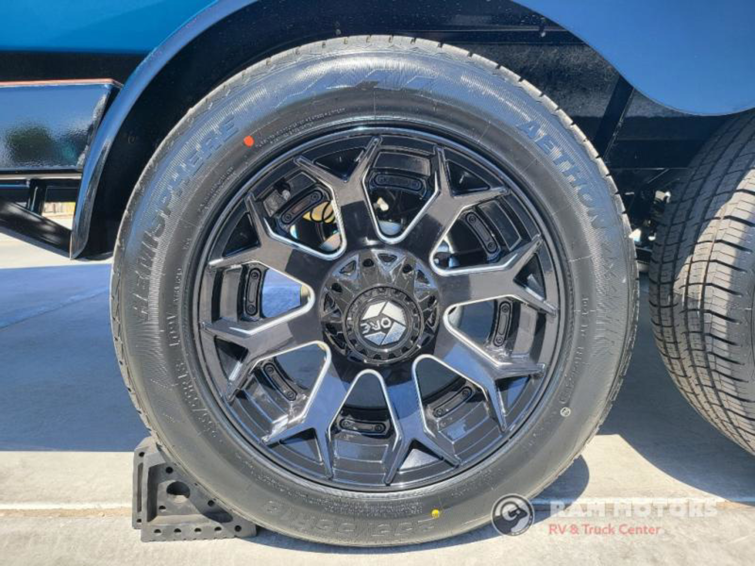 2026 Axis T Series T250