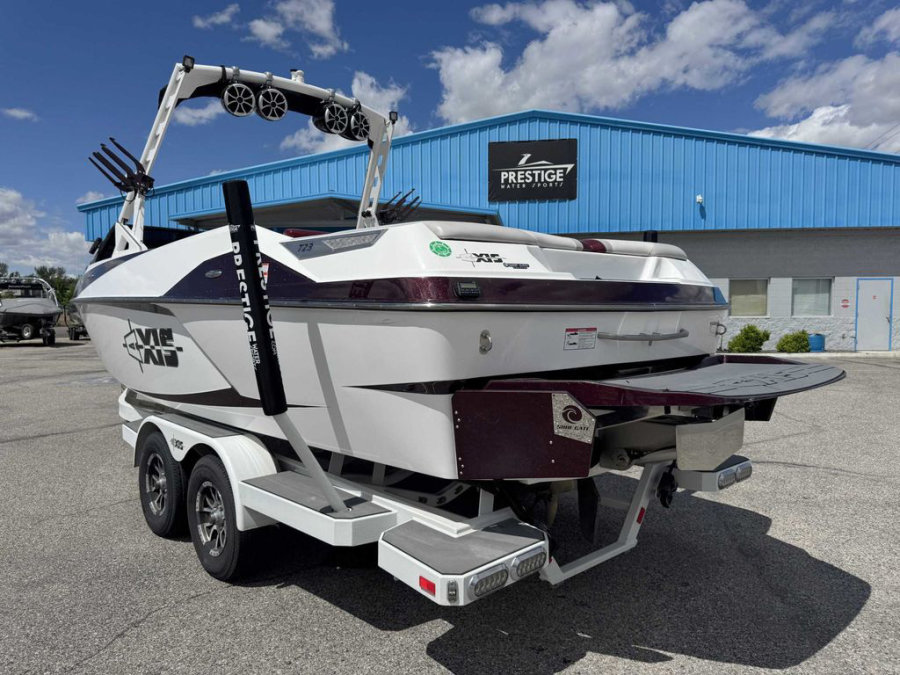 2018-axis-t23-138632-image8