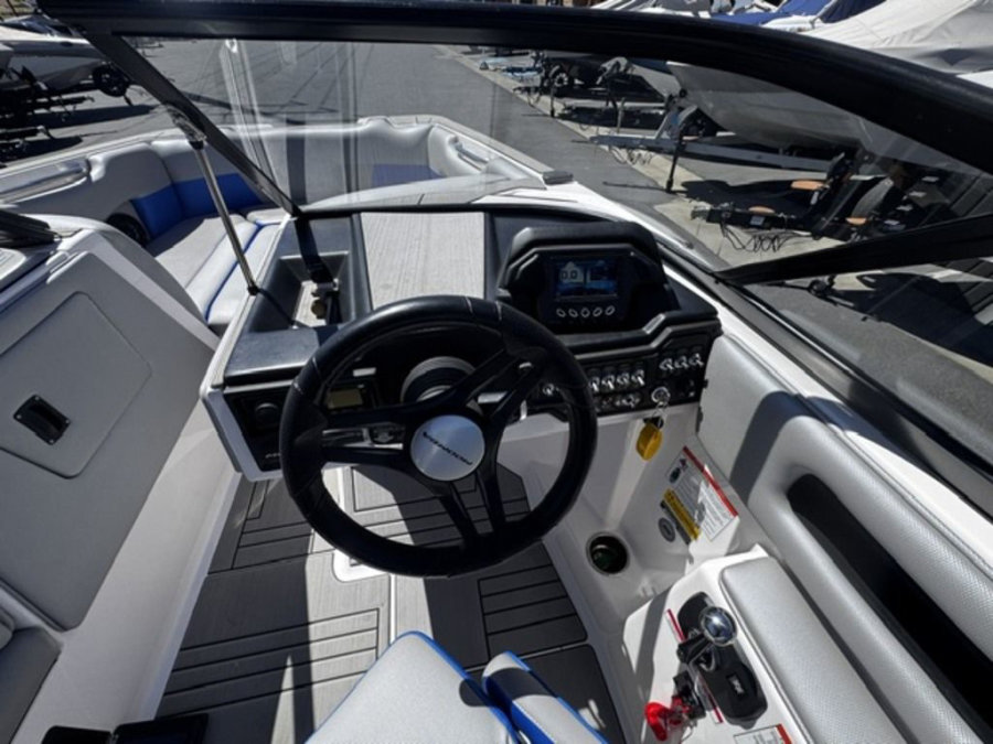2020-moomba-max-138640-image14