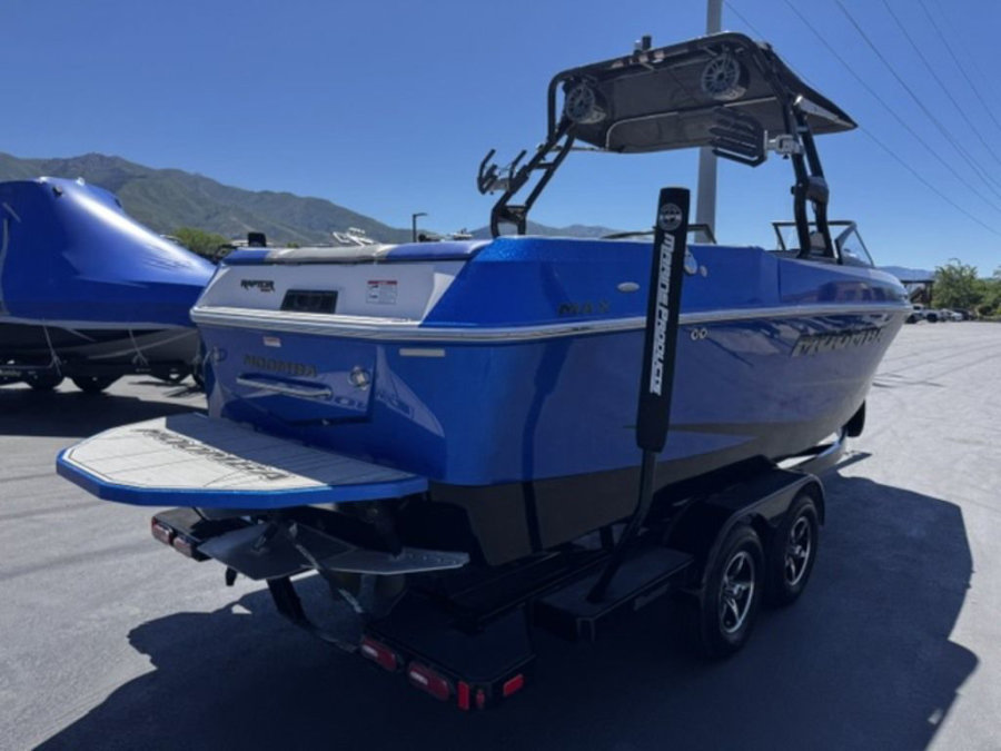 2020-moomba-max-138640-image6