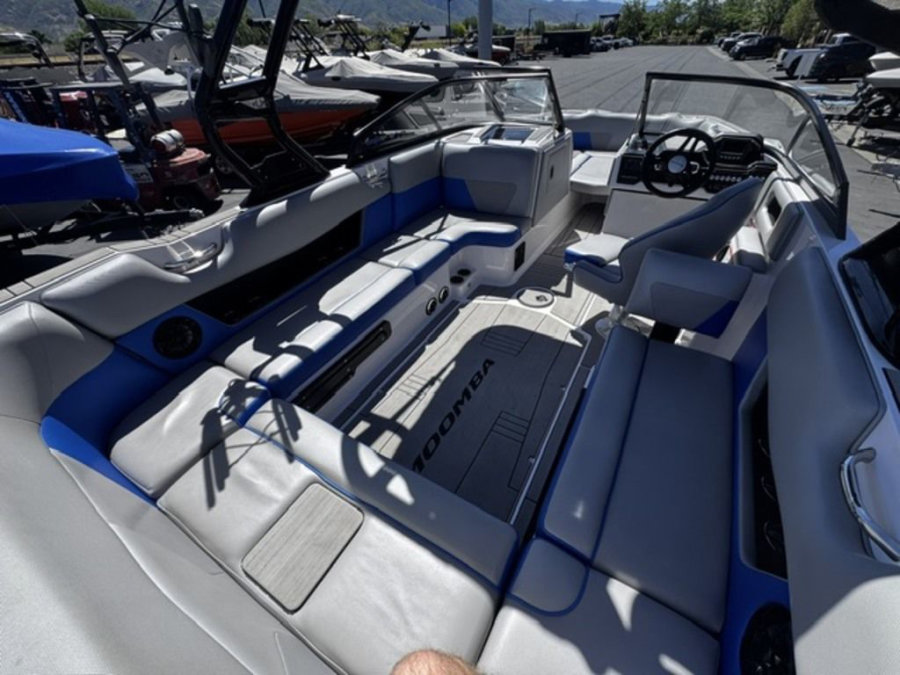 2020-moomba-max-138640-image8