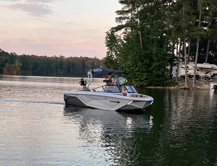 2021-nautique-g23-138642-image3.webp
