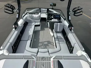 2021-nautique-gs24-138665-image2.webp