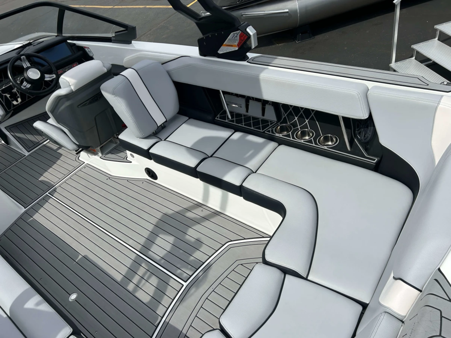 2021 Nautique GS24
