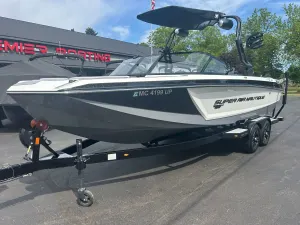 2021 Nautique GS24 Icon