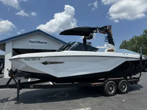 2023-nautique-g23-138680-image0.webp