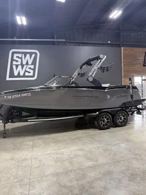 2023-mastercraft-nxt22-138684-image0.webp