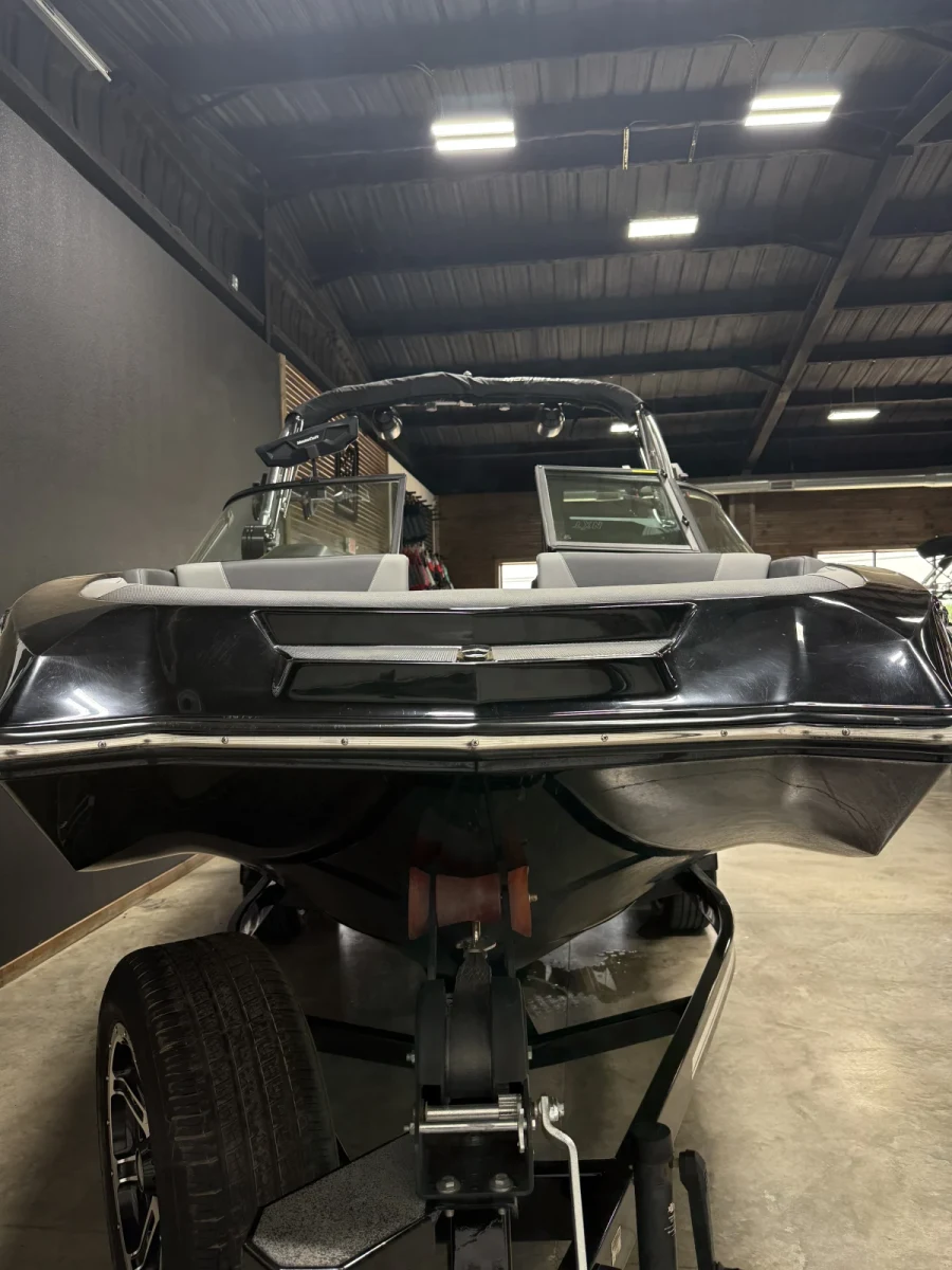 2023-mastercraft-nxt22-138684-image2.webp