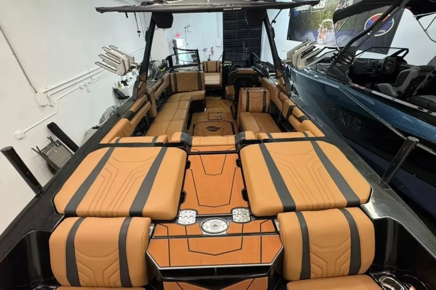 Malibu 25 LSV 2026