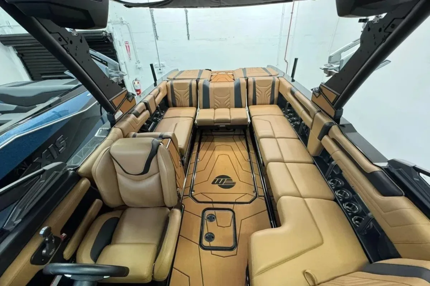 Malibu 25 LSV 2026
