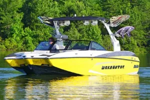 2016-malibu-wakesetter-24-mxz-138705-image0.webp
