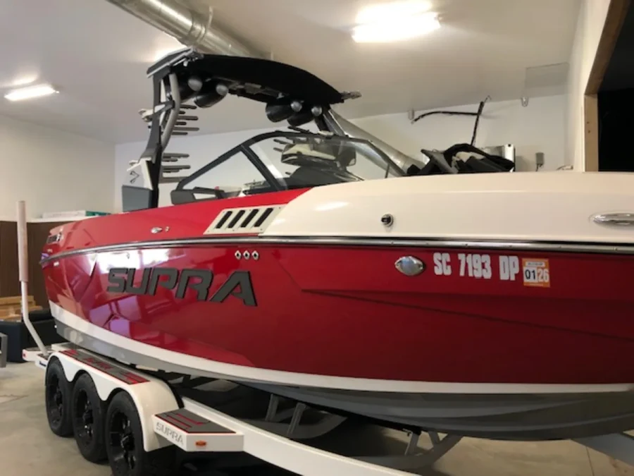 2021-supra-se-138716-image6.webp