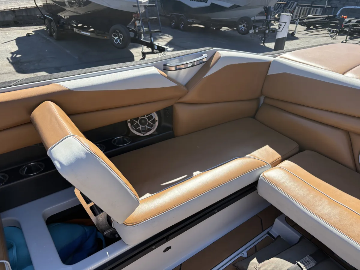 2020 Axis A24