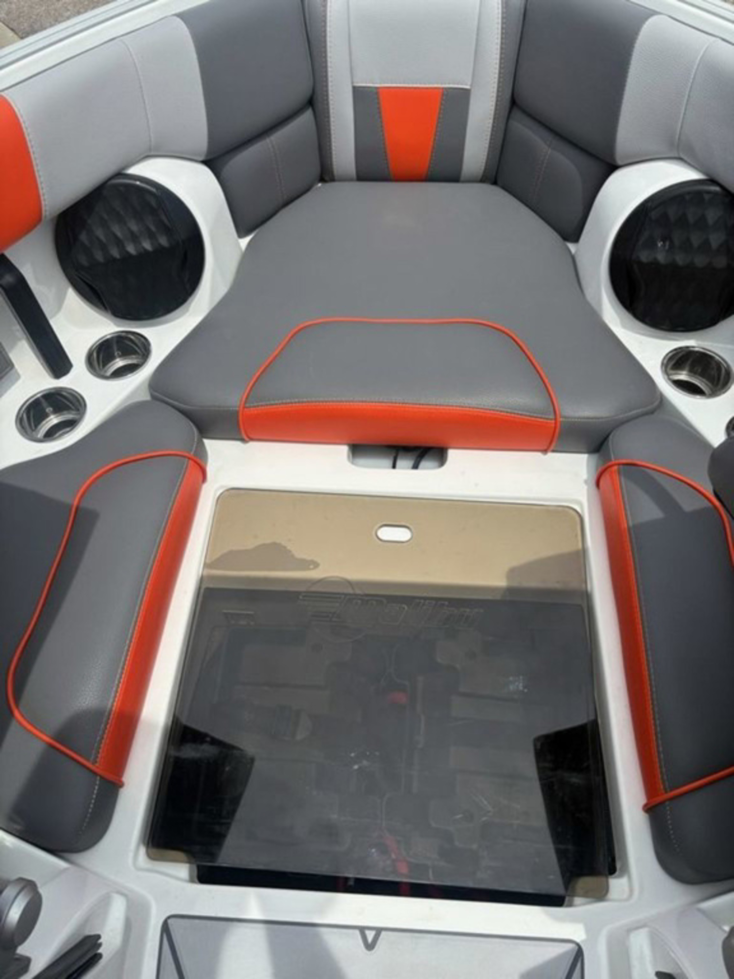 2022 Malibu Boats 23 LSV