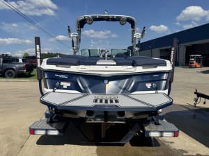 2018-mastercraft-xt25-138760-image4