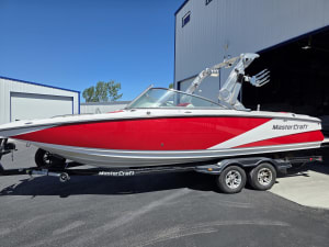2012-mastercraft-x55-138762-image1