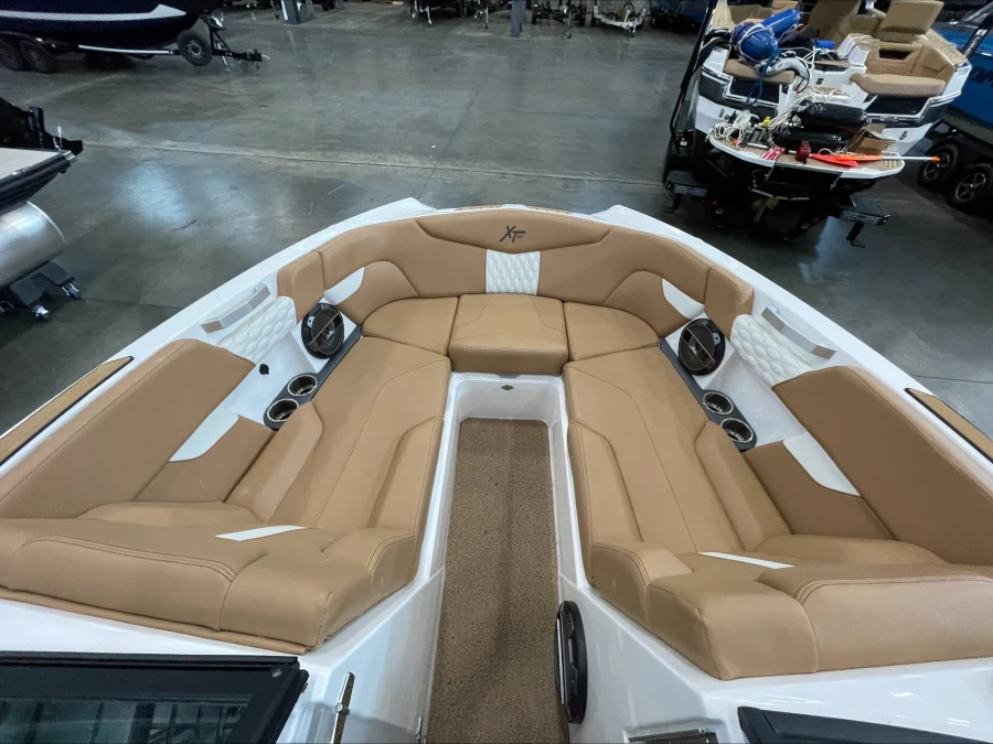 2022-mastercraft-xt24-139925-image19