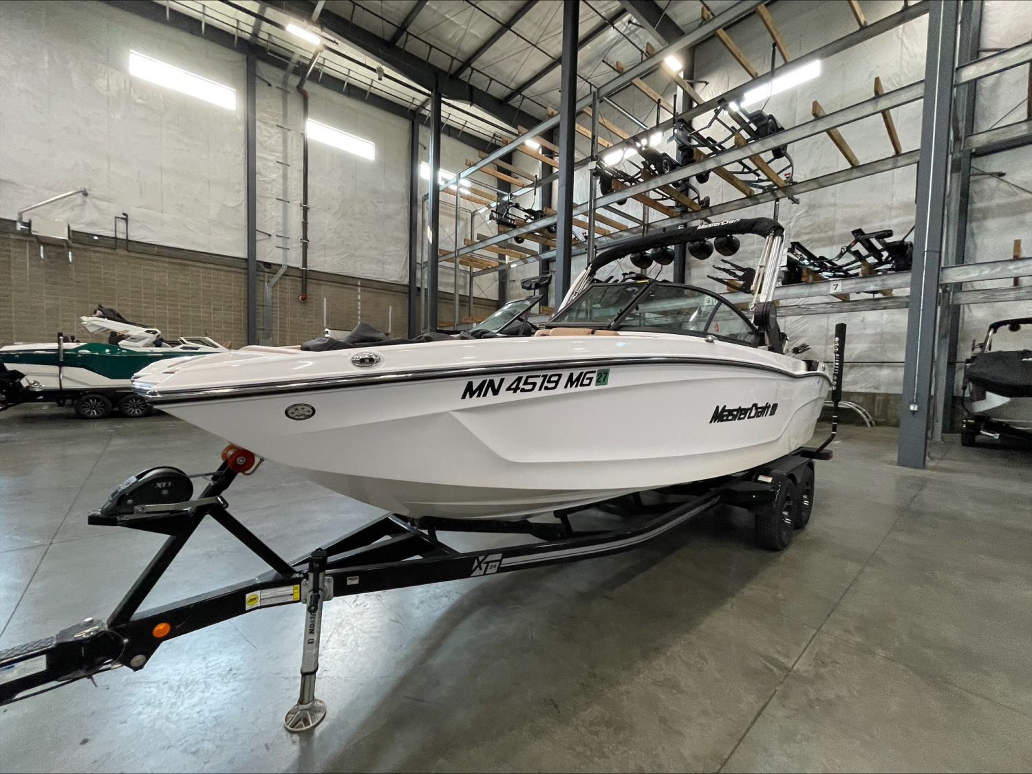 2022 MasterCraft XT24