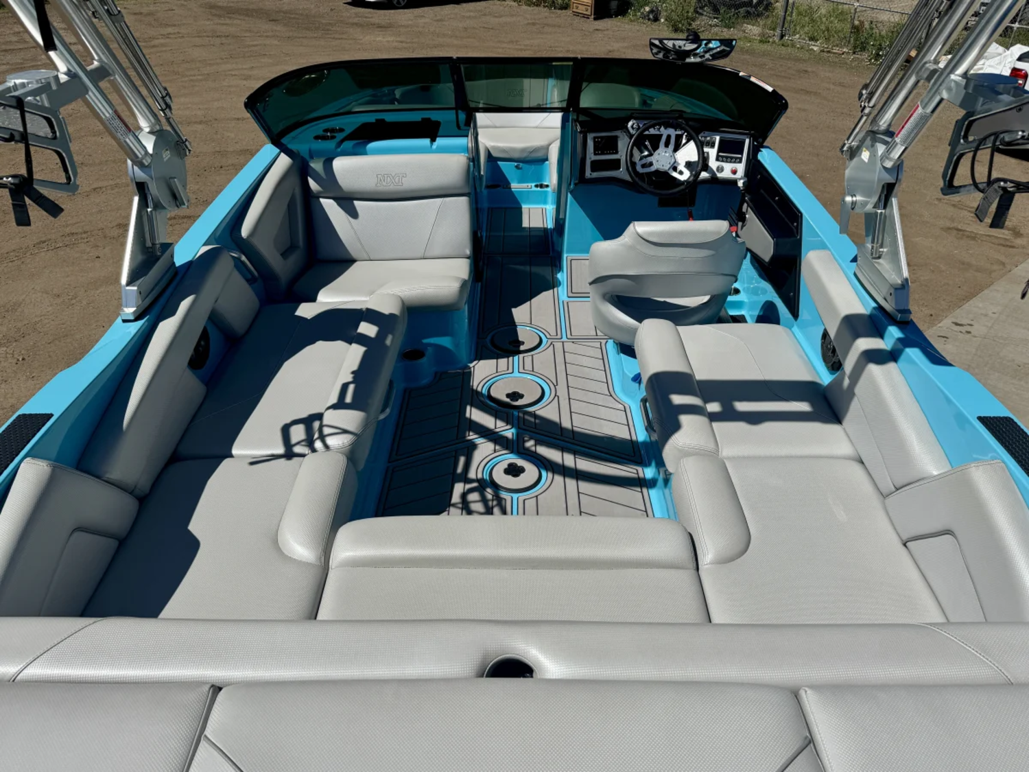 2019 MasterCraft NXT22 - Mint Condition