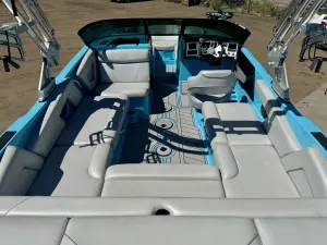 2019-mastercraft-nxt22-138797-image3.webp