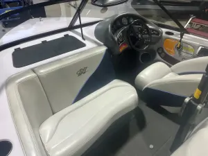 2001-nautique-ski-nautique-138799-image6.webp