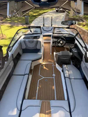 2022-nautique-g23-138812-image12.webp